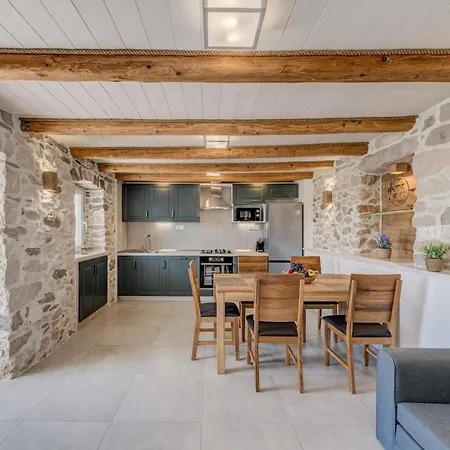 Authentic Dalmatian Stone Villa *