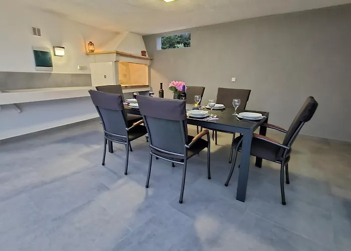 Authentic Dalmatian Stone Villa