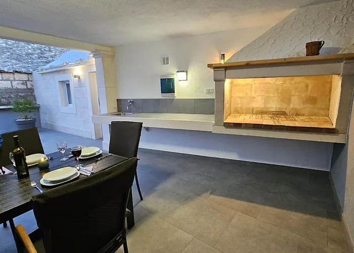 Villa Authentic Dalmatian Stone